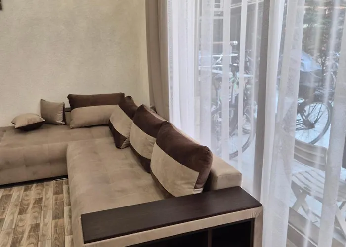 студио лазур Apartman *